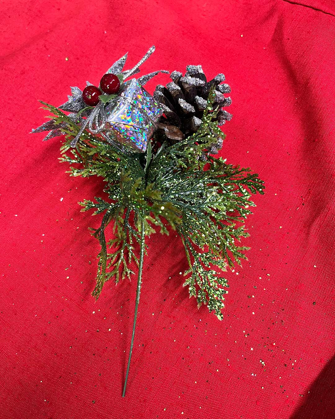 Do It Yourself Christmas Decorating Accessories