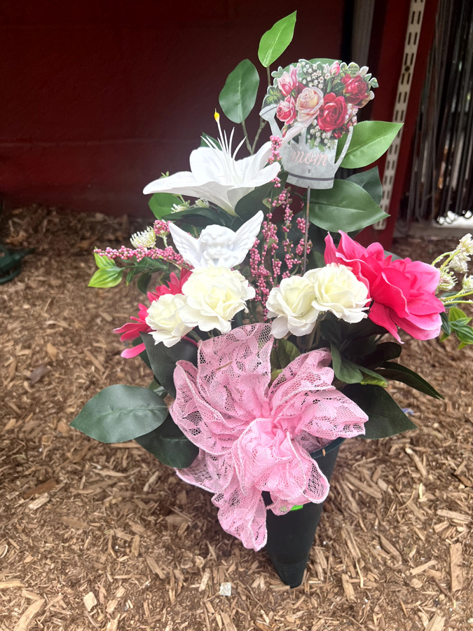 Easter Flowers at Goffle Brook Farm in Ridgewood NJ
