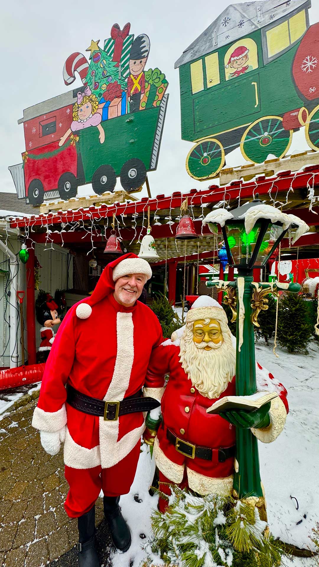 Here Comes Santa Claus
