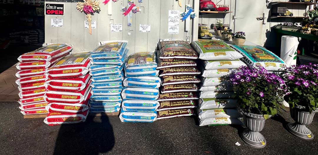 Soils and Amendments Soils and Amendments